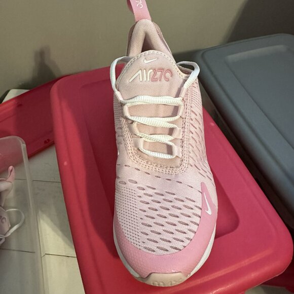 Nike Air Max 270 - Picture 4 of 4